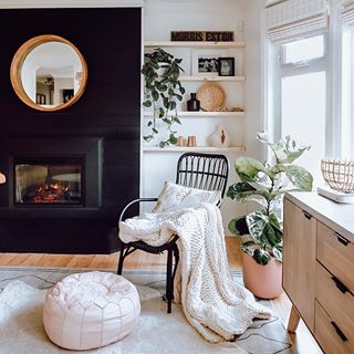 WIN $400 CASH
1️⃣ follow
@fifth_wheel_living 
@amyepeters
@diymom.ca 
@jessicasaramorris
@thegingerhome
@kristyncole 
@therollinboles 
@rvfixerupper
2️⃣like this photo
3️⃣tag three friends
4️⃣comment your favorite thing about FALL 🍂
This opportunity will be closing
 October 3,2019 
Winner will be announced on 
October 4,2019. Must be 18 or older. Account must be public. 
This is in no way affiliated/sponsored with IG.