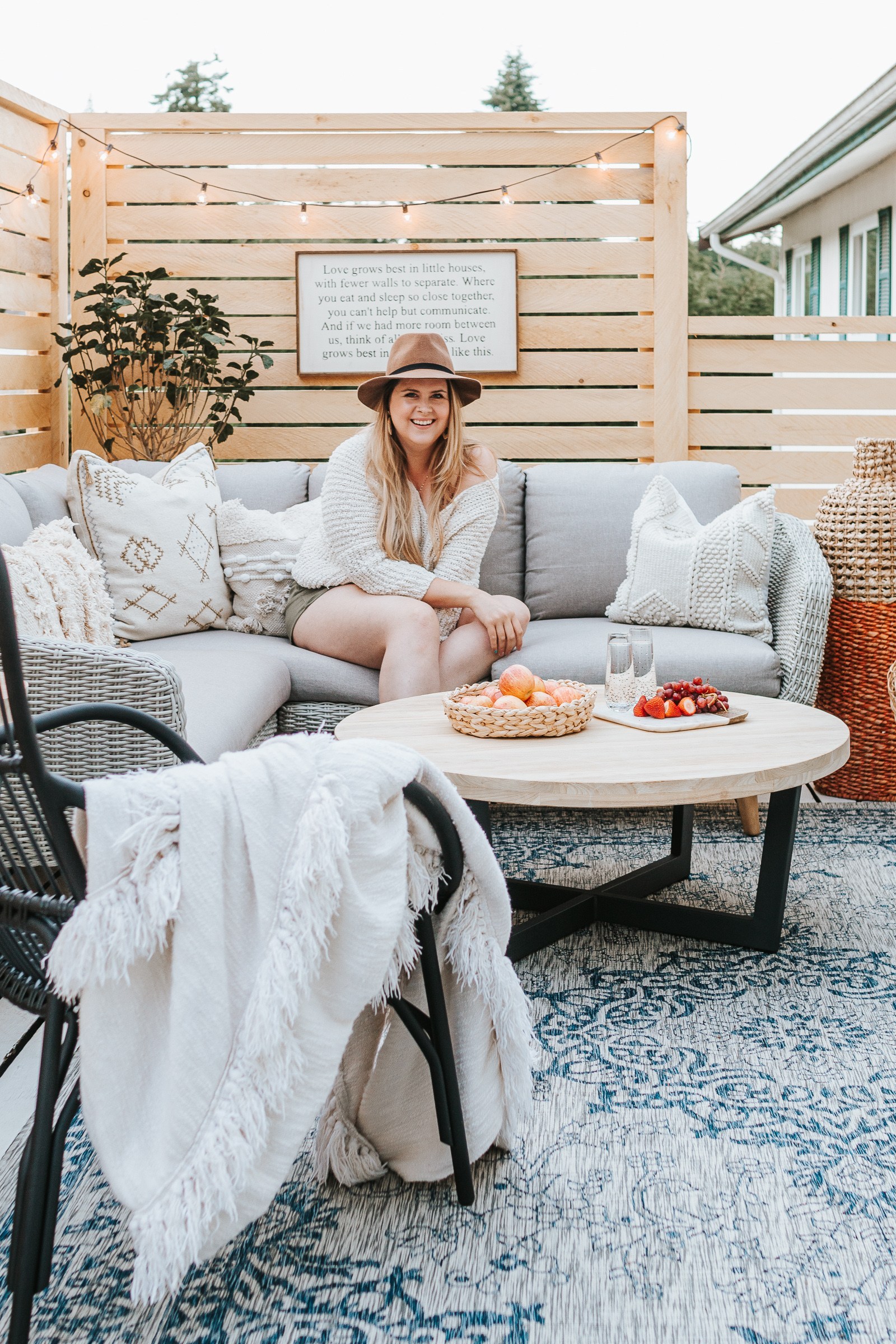 White Picket Farmhouse - Home Decor, Mamahood, DIY Blog